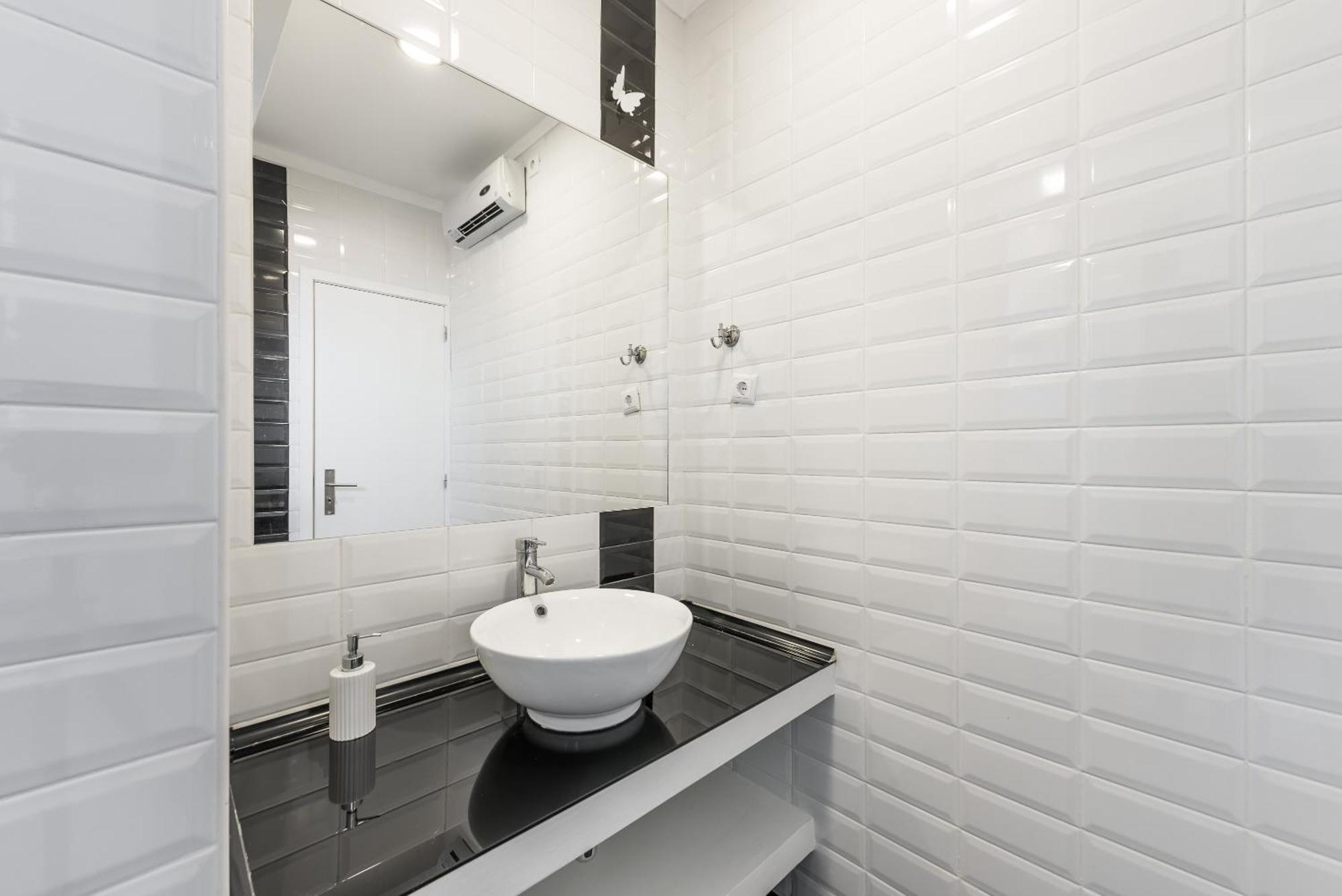 Guestready - The First Porto Exterior photo